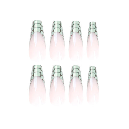 Kunstvolle Gel-Nägel mit elegantem Schlangenmuster und Hochglanz Brehn