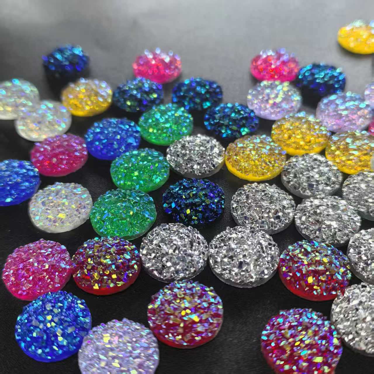 Funkelnde Acrylspiegelsteine Brehn