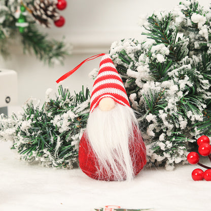 Niedliche Weihnachtsbaumdekoration im Gnom-Design Brehn