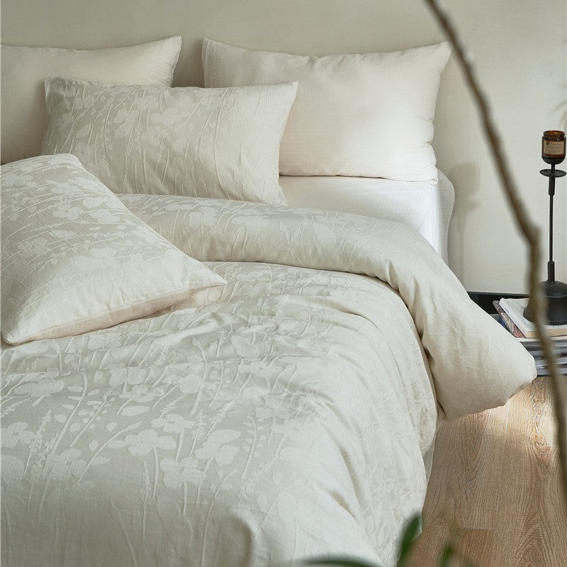 Bettwäschegarnitur aus Baumwoll‑Jacquard mit feiner Steppung und Wendefunktion