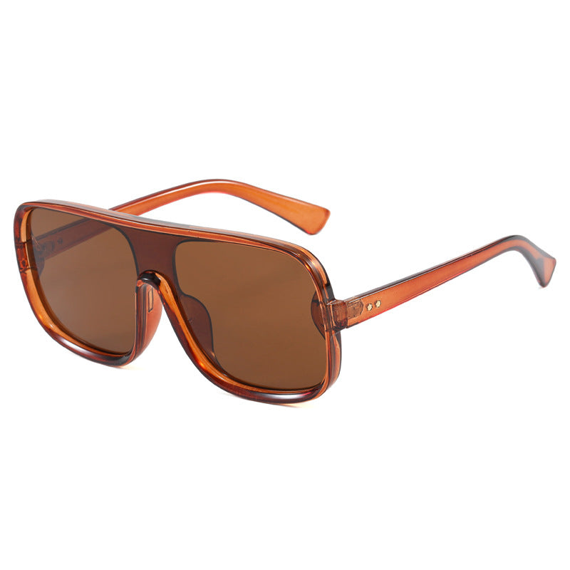 Damen modische Oversized-Sonnenbrille im futuristischen Design Brehn
