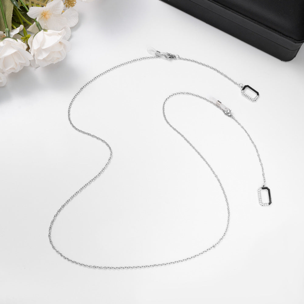 Stylischer Kettenbrillenhalter Brehn