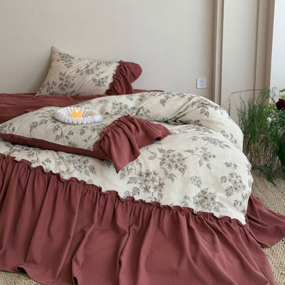 Romantisches Bettwäsche-Set mit Volant und Vintage-Blumenmuster