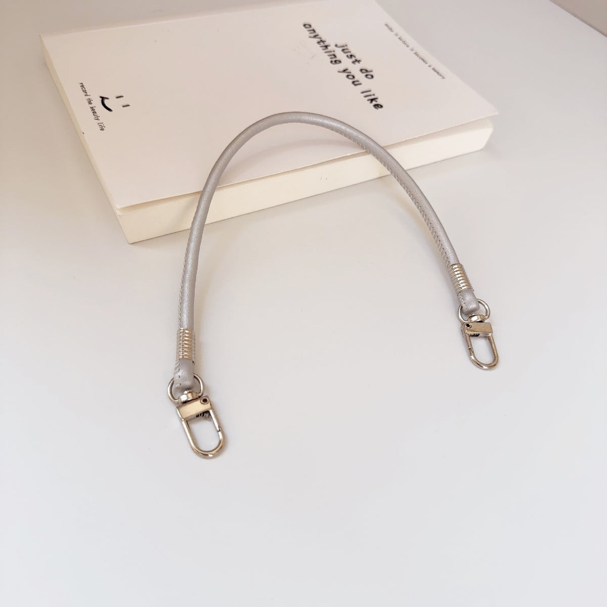 Stylische Silikon-Handykette Brehn