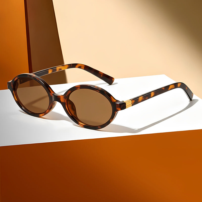 Vintage-inspirierte ovale Fassung Brille Brehn