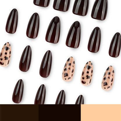 Kunstvolle Nagelverlängerungen mit elegantem Tierdesign Brehn