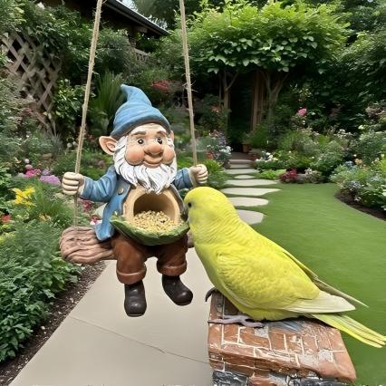 Gartenwichtel auf Schaukel Brehn