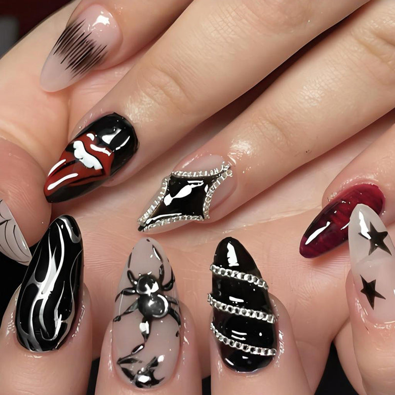 Kunstnagelset mit gruseligen Halloween-Motiven und 3D-Verzierungen Brehn