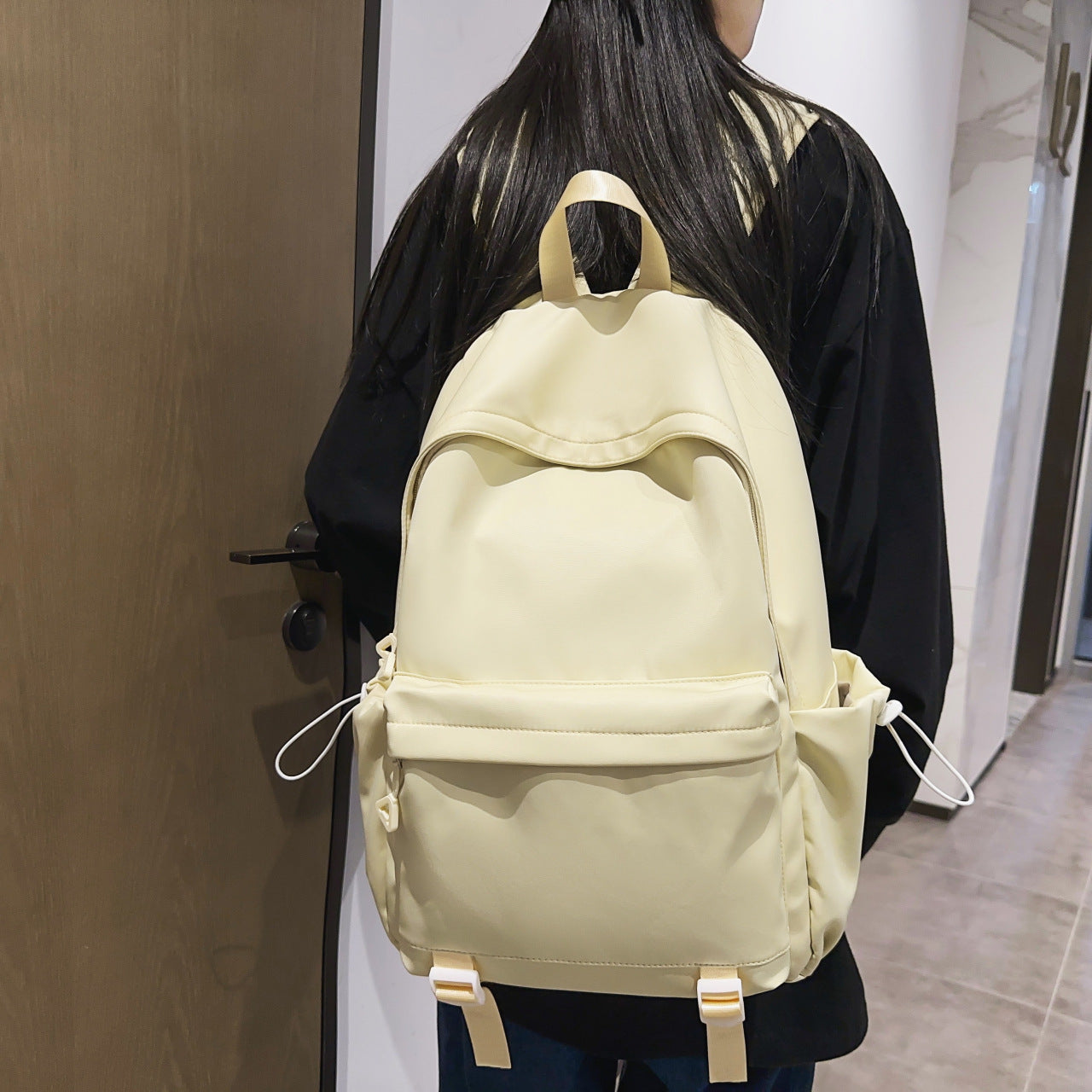Rucksack mit Praktischen Zubehörfächern Brehn
