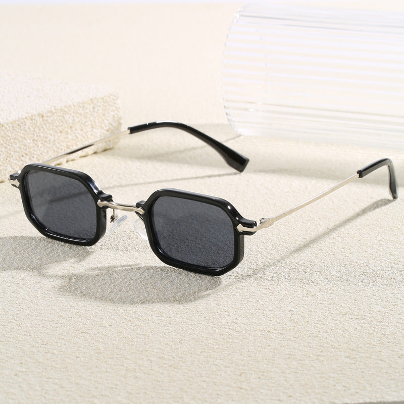 Modische Oversized Sonnenbrille Im Modernen Design Brehn