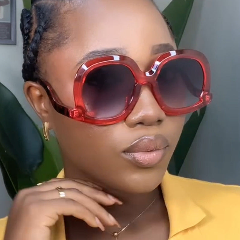 Damen oversized Sonnenbrille mit modischem Design Brehn