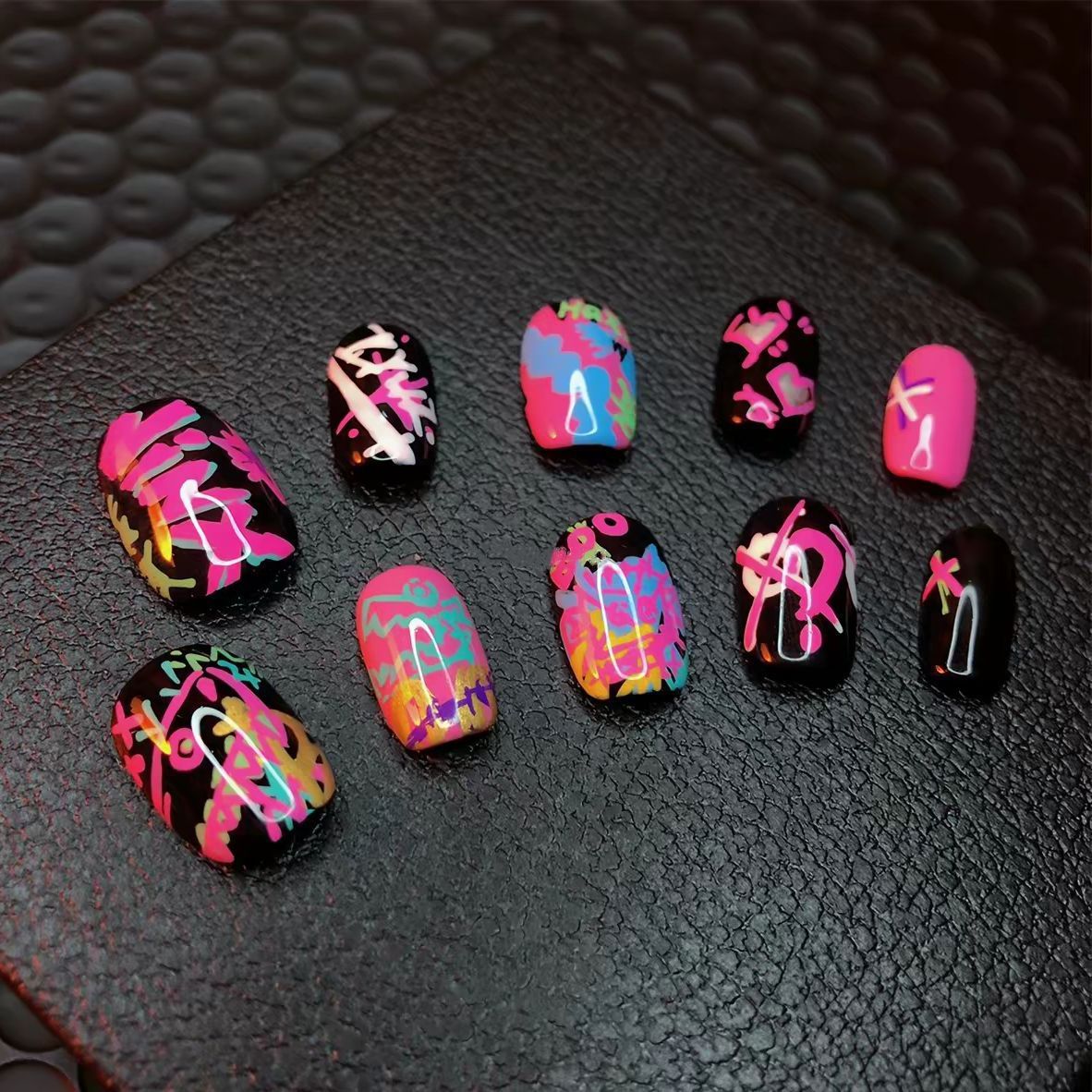 Künstlerisches katzenmotiviertes Press-On-Nagelkunstset Brehn