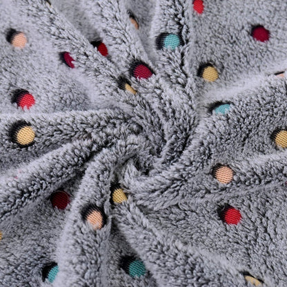 Damen Flauschige Kuscheldecke mit buntem Punktdesign Brehn
