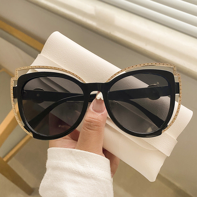 Damen Cat-Eye Sonnenbrille mit funkelndem Detail Brehn