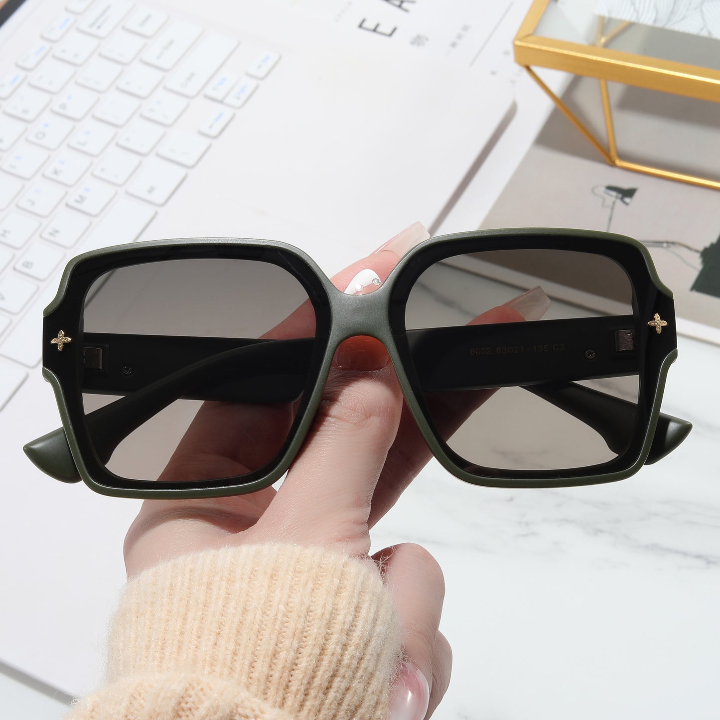 Damen quadratische Oversized-Sonnenbrille mit modernem Design Brehn