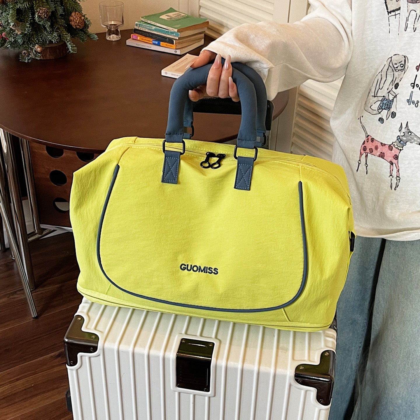 Vielseitige multifunktionale Fitness- und Reisetasche Brehn