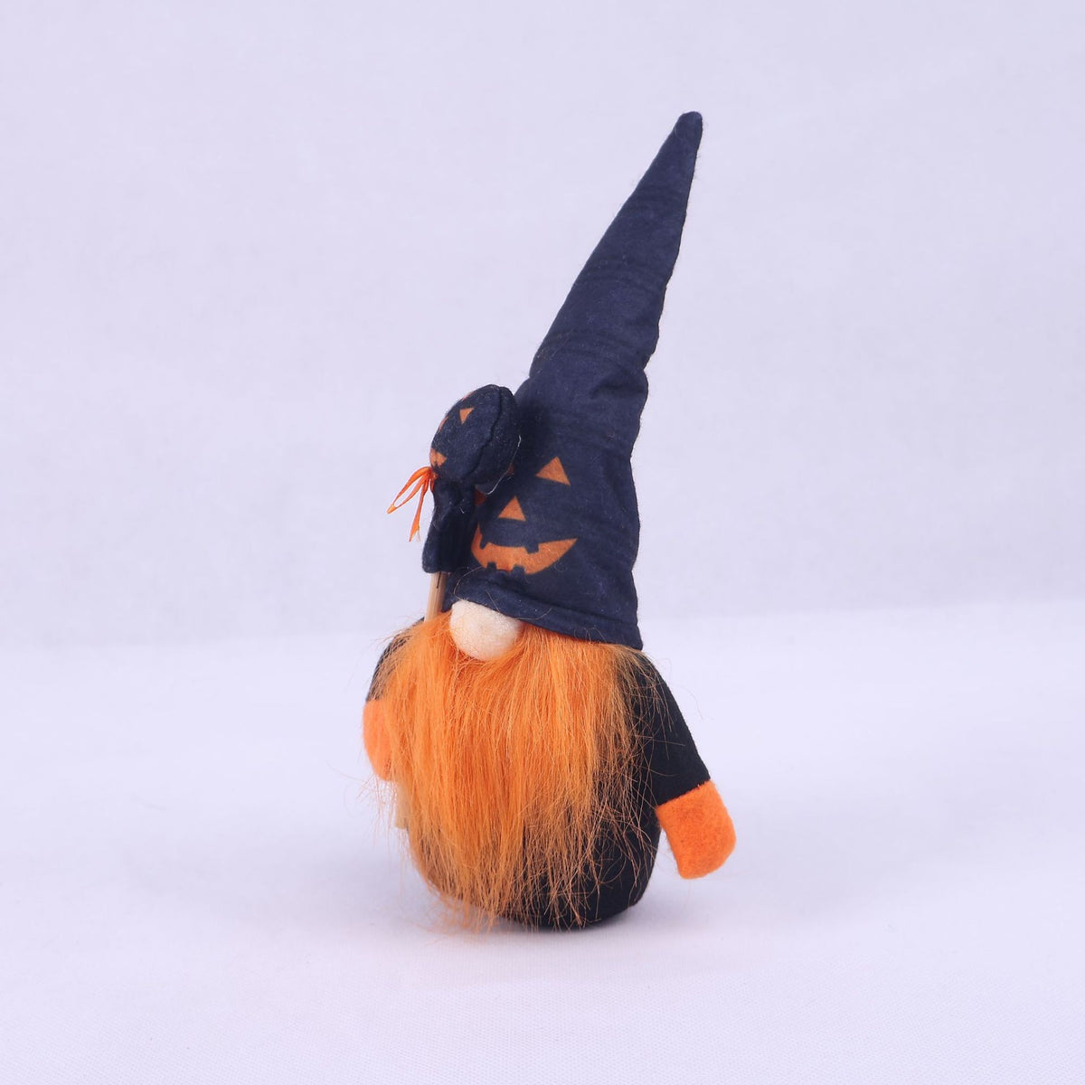 Halloween Dekofigur mit Hexenhut