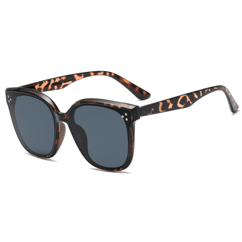 Damen quadratische Sonnenbrille mit stilvollem, breitem Rahmen Brehn