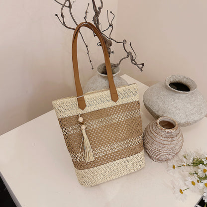 Umweltfreundliche Strohtasche