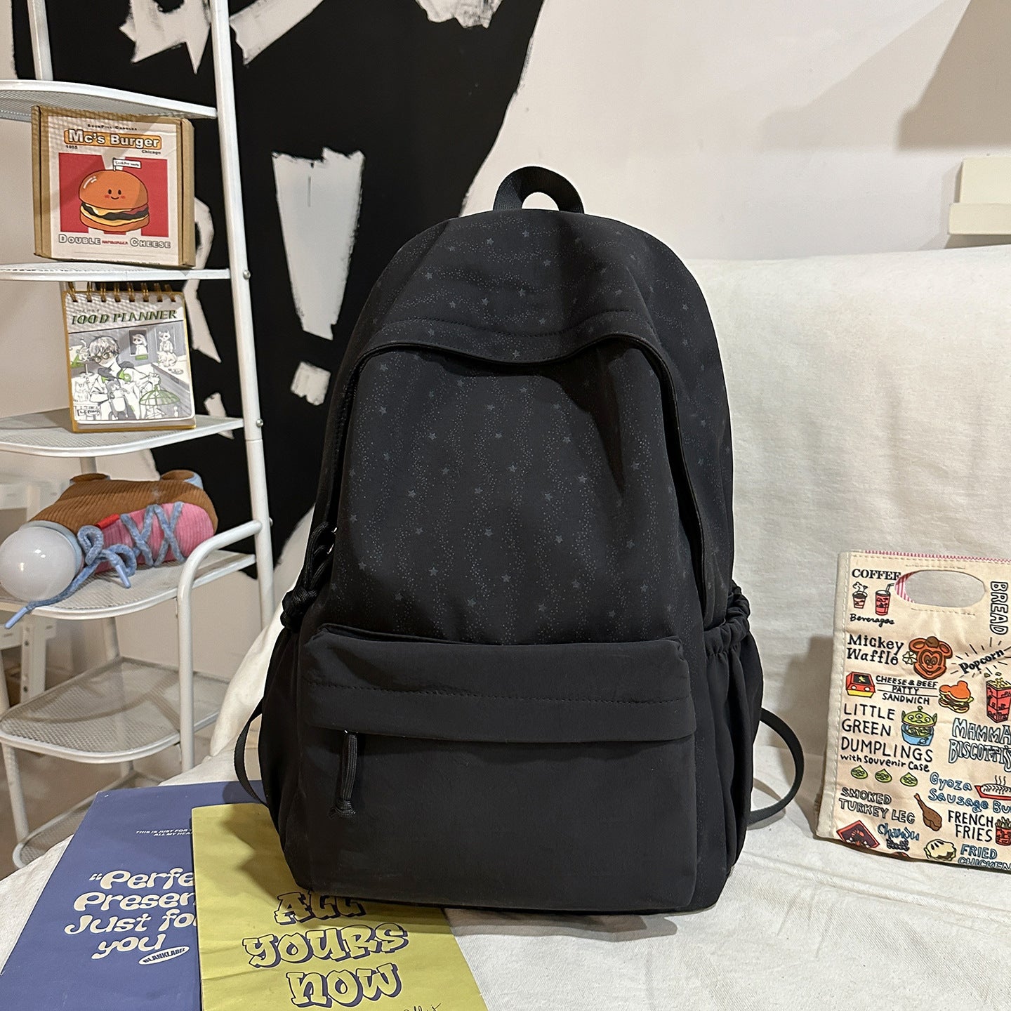 Rucksack mit Niedlichem Sternenmotiv und Praktischem Stauraum Brehn