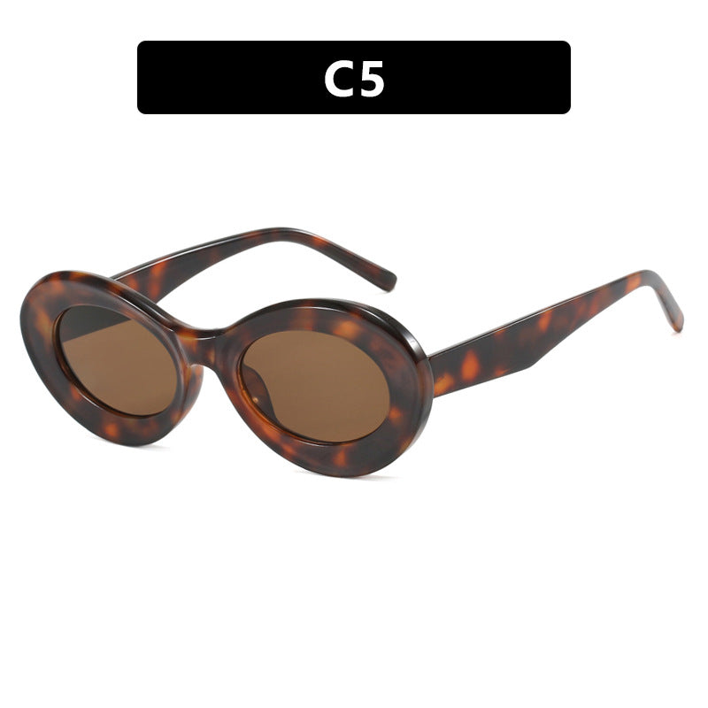 Damen ovale Sonnenbrille mit modernen Gläsern Brehn