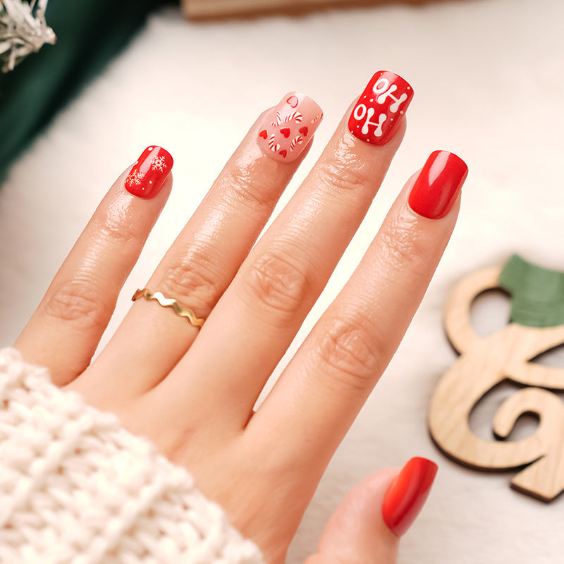 Künstliche Nägel mit Festlichem Weihnachtsdesign Brehn