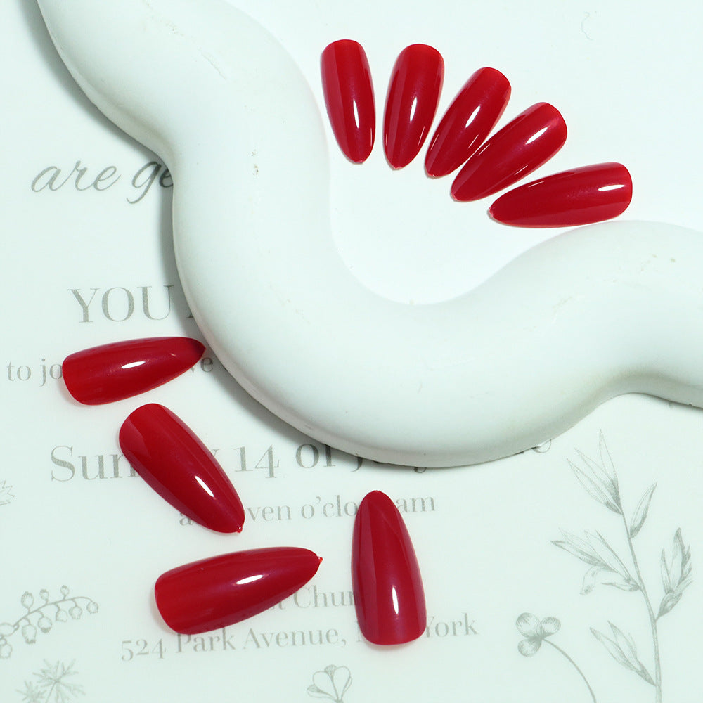 Glänzendes Stiletto Press-On Nagelset mit langlebigem Kleber Brehn