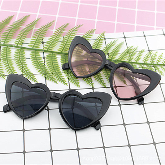 Damen Herzförmige Sonnenbrille mit hochwertigem UV-Schutz und stylischem Design Brehn