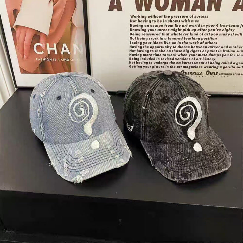 Damen Destroyed Denim Baseballcap mit Grafikdesign Brehn