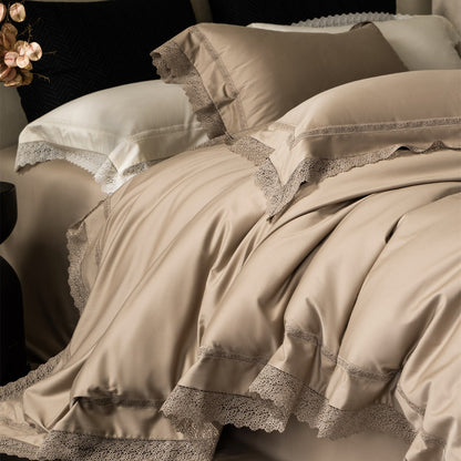 Luxuriöses Baumwollsatin Bettbezug-Set mit Spitzenkante