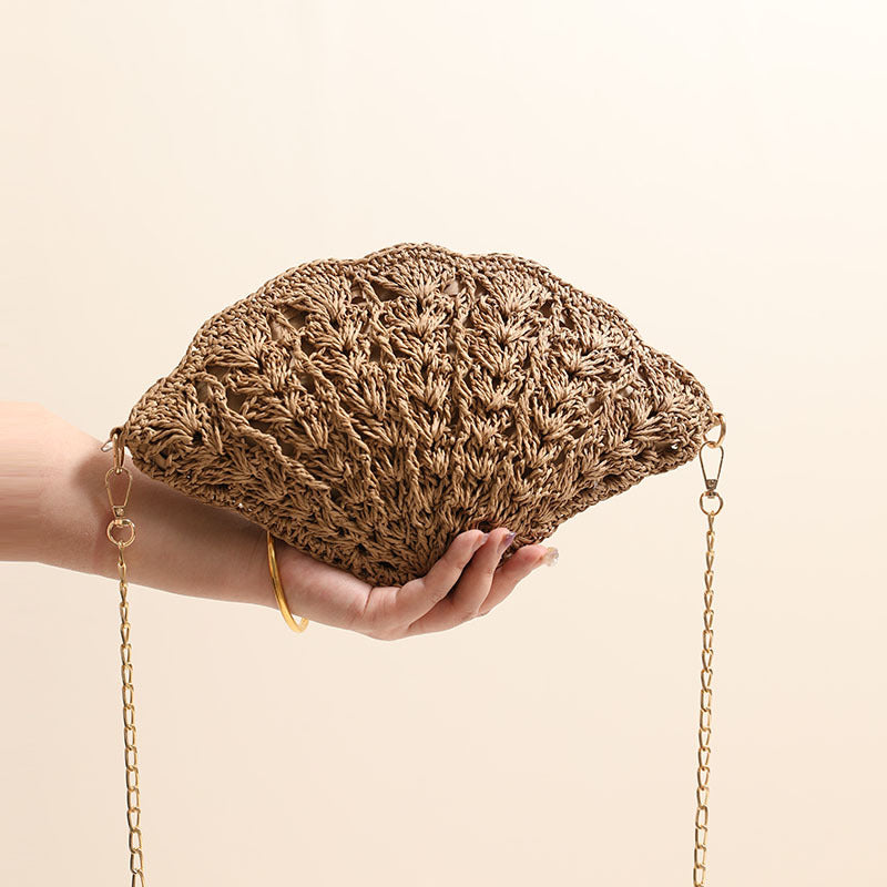 Elegante Clutch-Tasche Im Muscheldesign Brehn