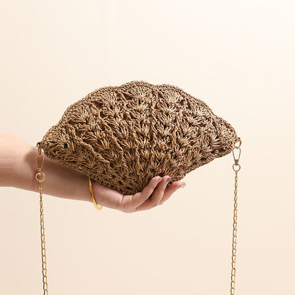Elegante Clutch-Tasche Im Muscheldesign Brehn