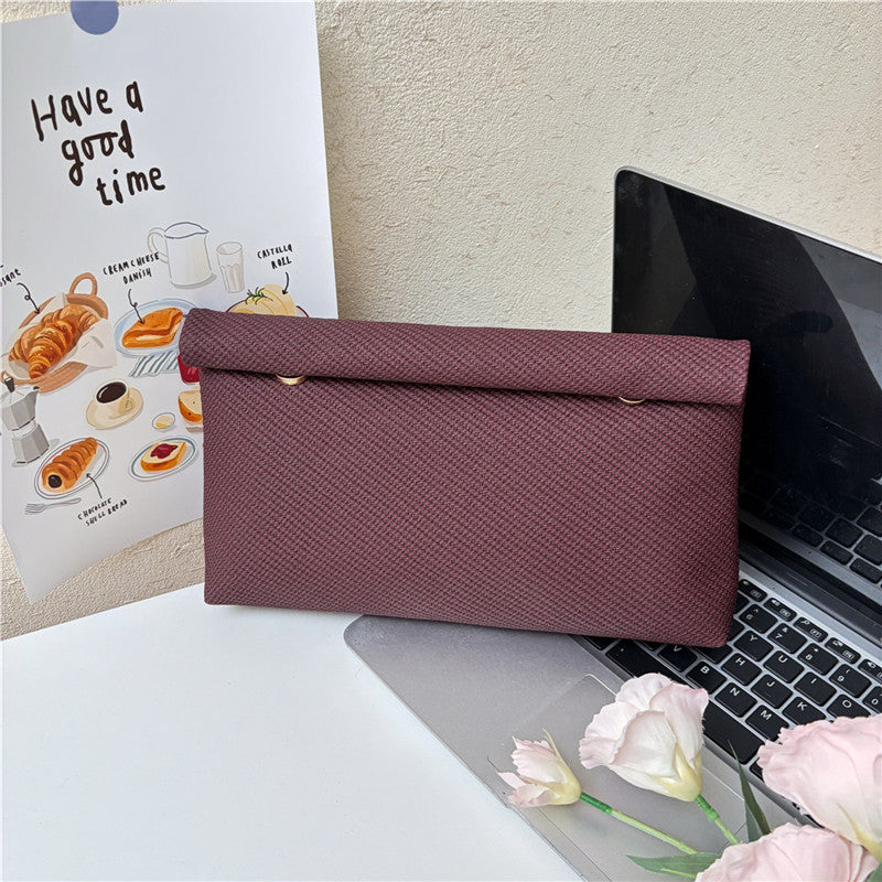 WoElegant Textured Clutch Brehn