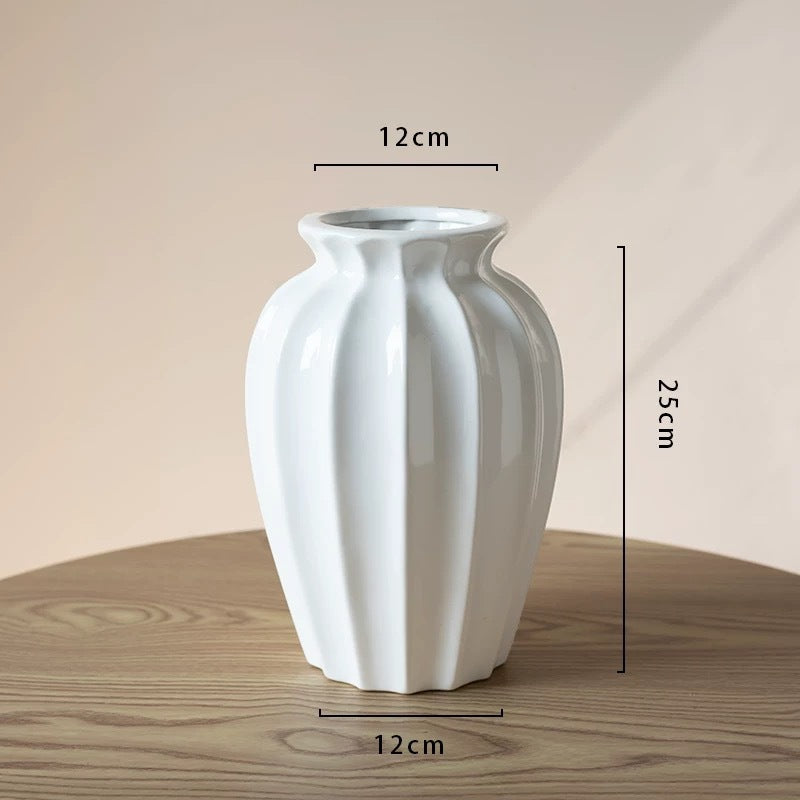 Elegante Glockenform Keramikvase