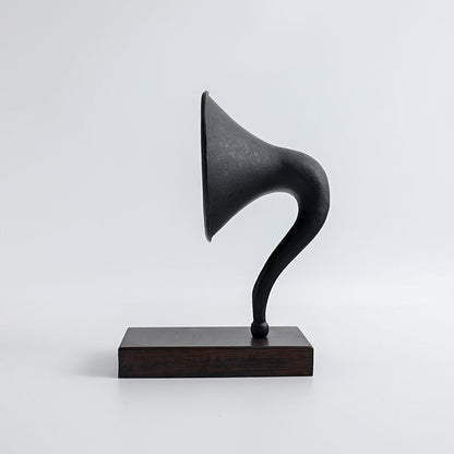 Vintage-inspirierte dekorative Grammophon-Skulptur 1789403426