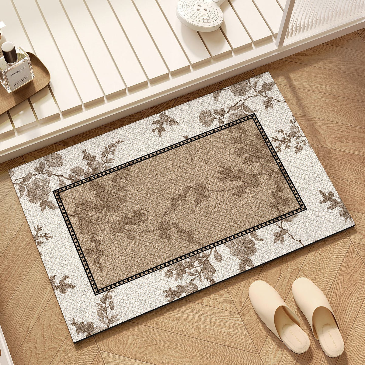 Eleganter floral gemusterter Teppich