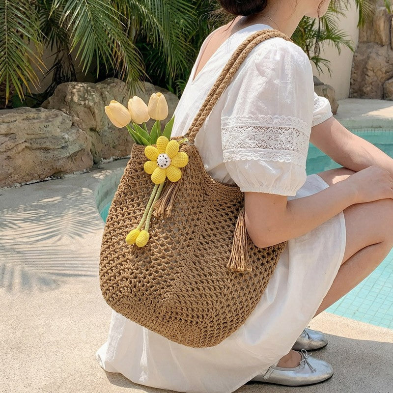 Strick Tote-Bag Im Boho-Stil mit Charmanten Anhängern Brehn