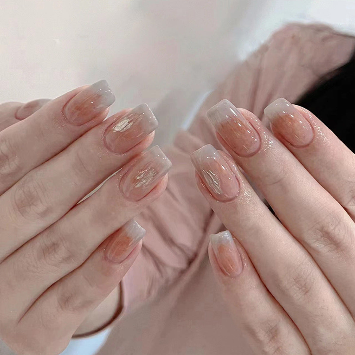 Elegante glanzende Press-On Nagelspitzen Brehn