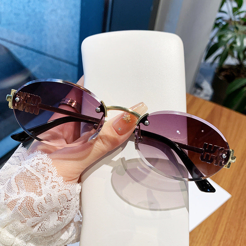 Damen modische Sonnenbrille im eleganten ovalen Design Brehn