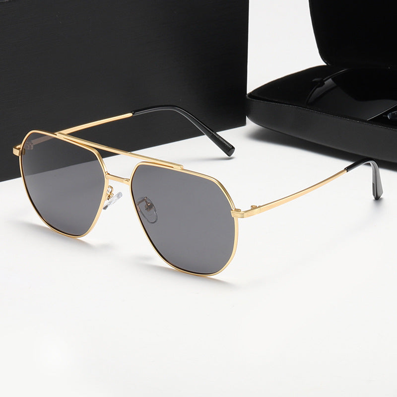 Damen stilvolle Sonnenbrille mit innovativem Metallrahmen Brehn