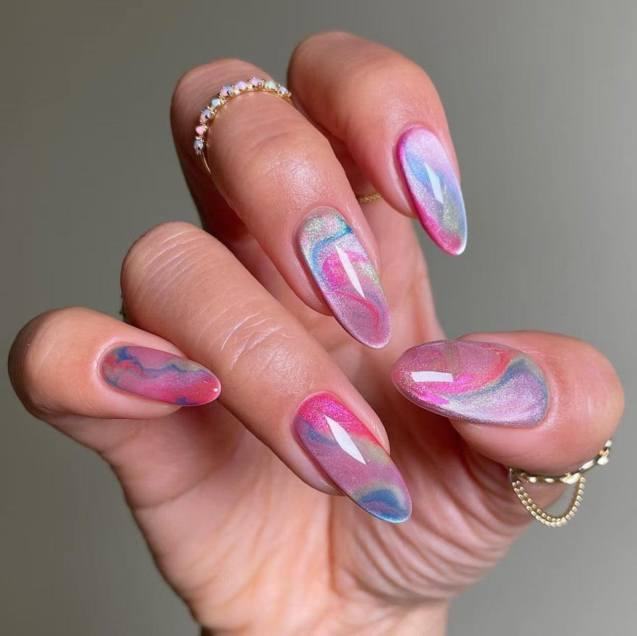 Marmorierte Fantasy Press-On Nagelspitzen Brehn
