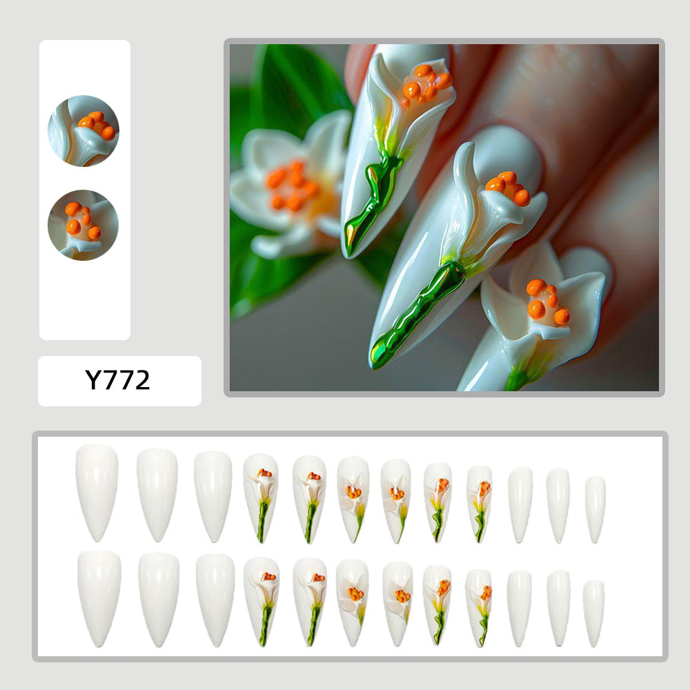 Kunstnägel Im Floralen 3D-Design Brehn