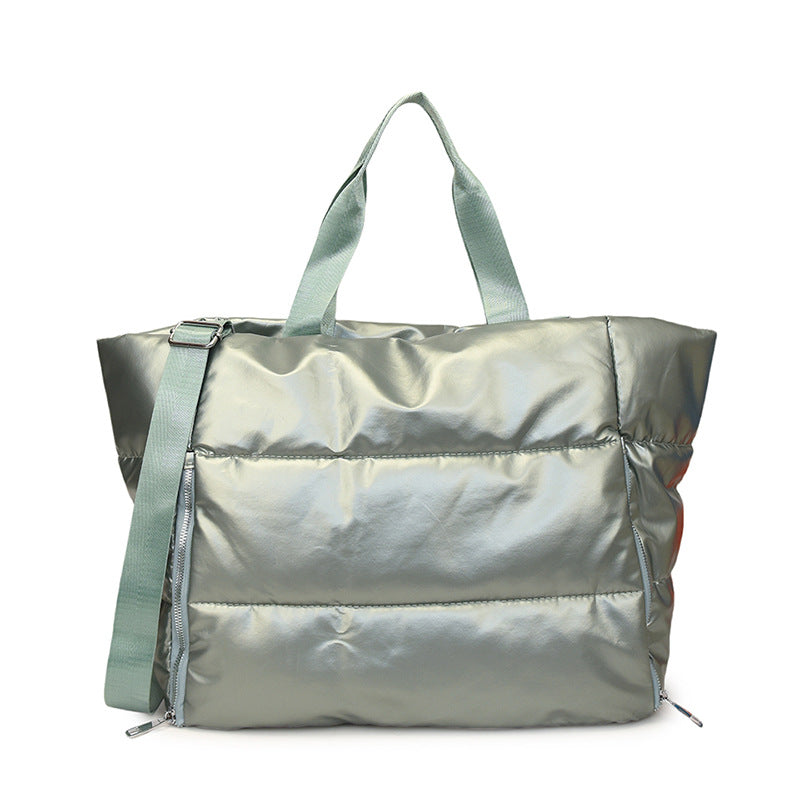 Stylish Minimalist Weekend Bag
