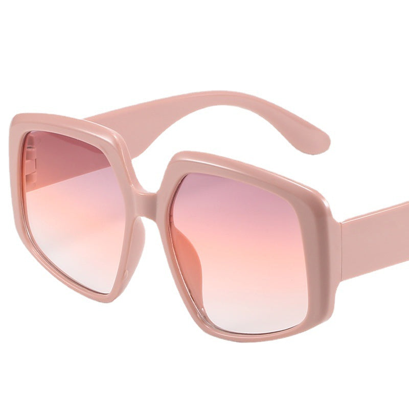 Damen moderne quadratische Sonnenbrille mit hochwertigen UV-Schutztechnologien Brehn