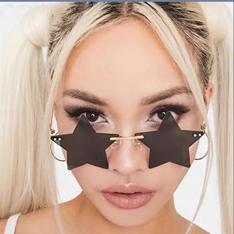 Damen auffällige Sonnenbrille mit sternförmigem Rahmen und gradienten Gläsern Brehn