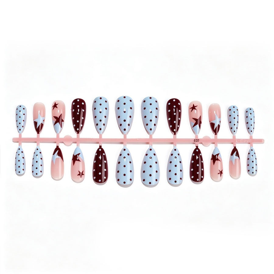 Kunstnagelset mit kreativem Punkt- und Sternen-Design Brehn