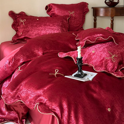 Luxuriöses Satin-Bettwäsche-Set mit Schleifenstickerei und Paspelierung Brehn