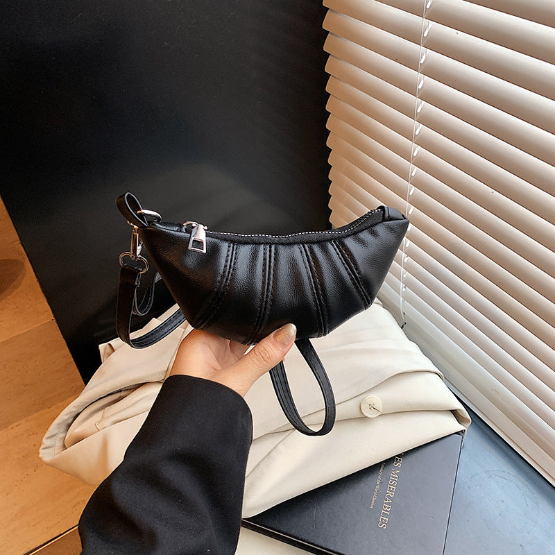 Texturiertes Mini Crossbody Täschchen Brehn