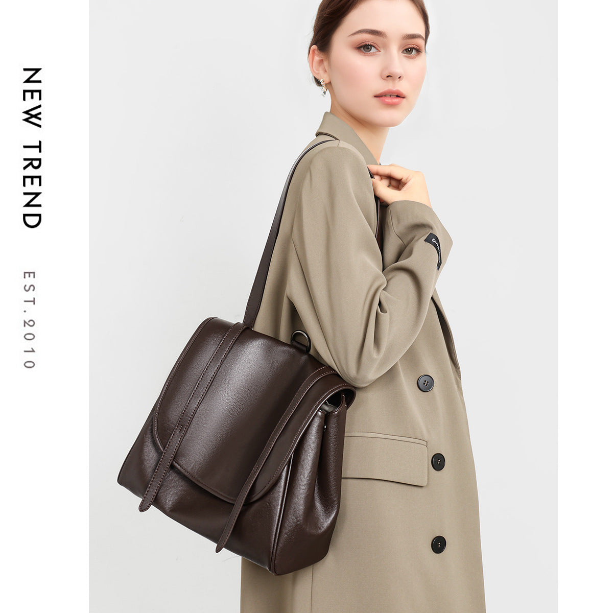 Strukturiertes Leder Schultertasche mit umwandlungsfähigen Riemen