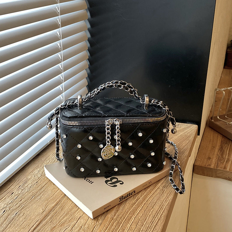 Elegante gesteppte Abendhandtasche